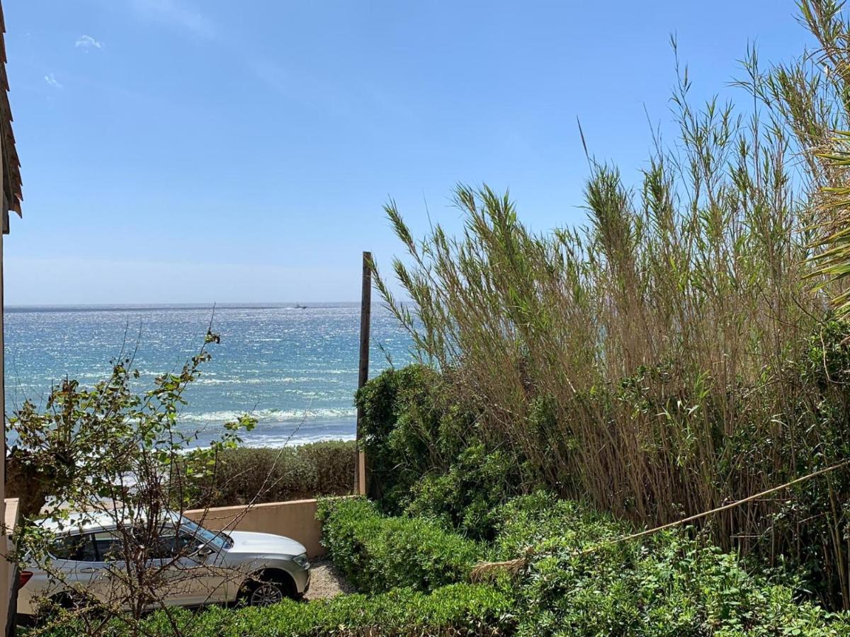 Au Bord De La Mer Cavalaire-sur-Mer Kültér fotó